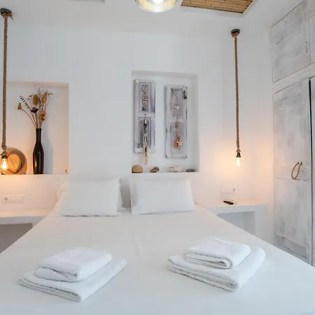 Helmos Premium Apartment Naxos City
